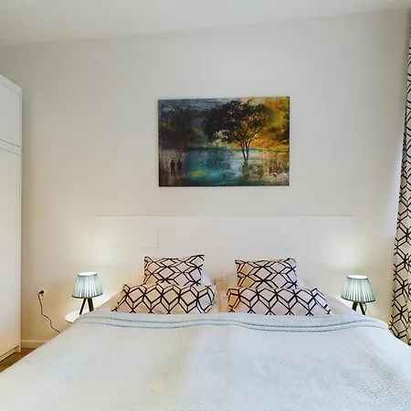 아파트 Aleja Jana Pawla Ii For 4 Guests With Air-conditioning By Renters