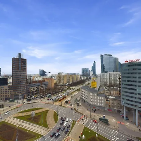Aleja Jana Pawla Ii For 4 Guests With Air-conditioning By Renters Warsaw