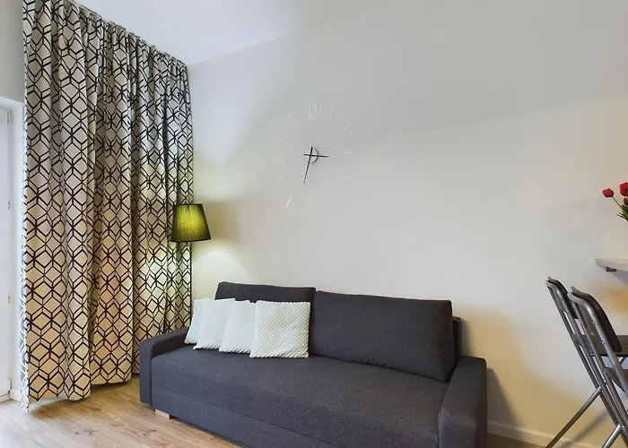 Aleja Jana Pawla Ii For 4 Guests With Air-conditioning By Renters Warsaw